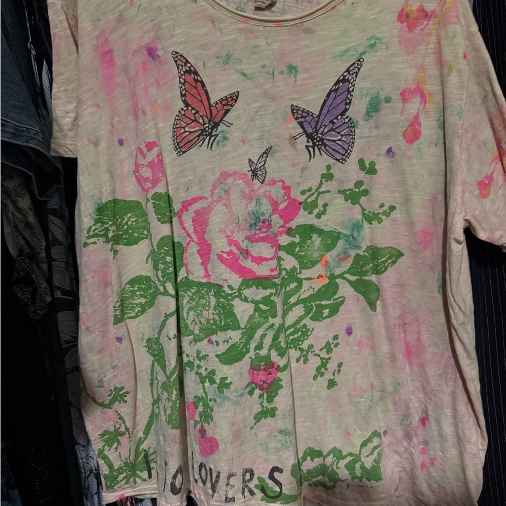 NWOT Magnolia Pearl Floral Butterfly Boyfriend T